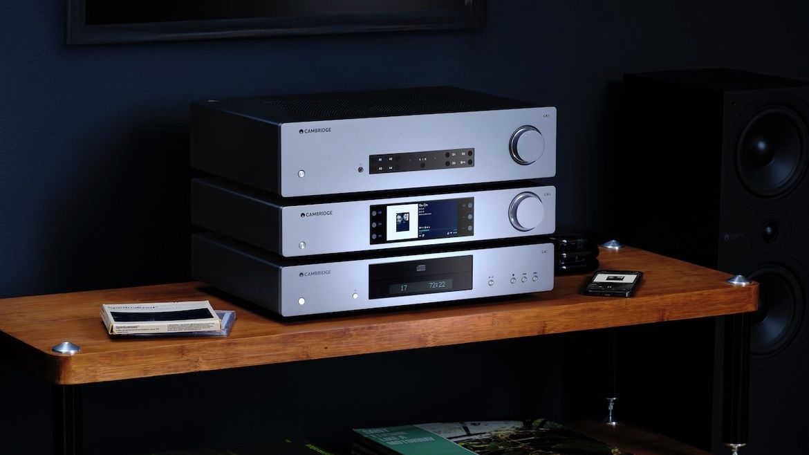 Hier sehen Sie die komplette CX Serie von Cambridge Audio im Wohnambiente