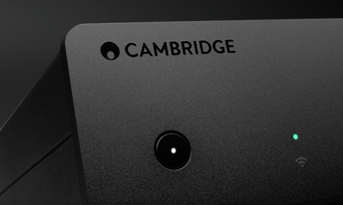cambridge_black-edition-1
