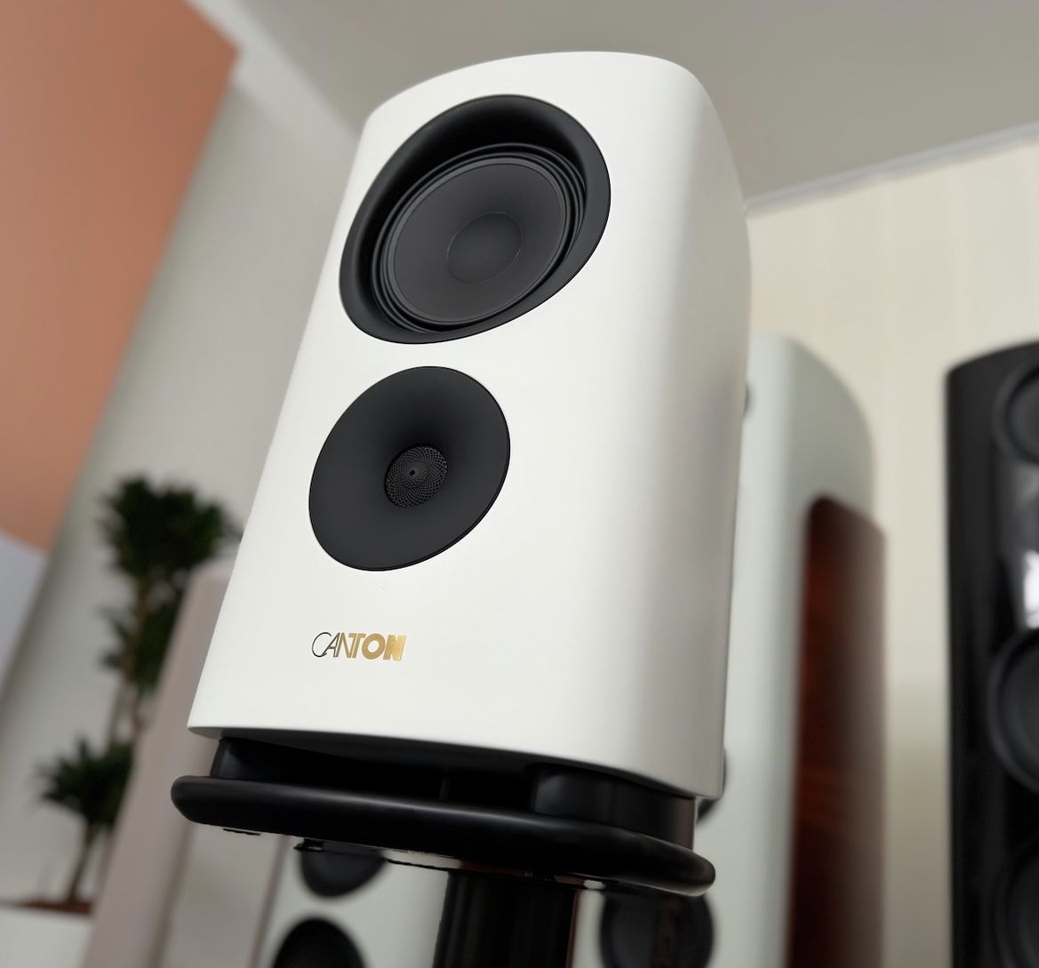 Reference 9 GS Edition