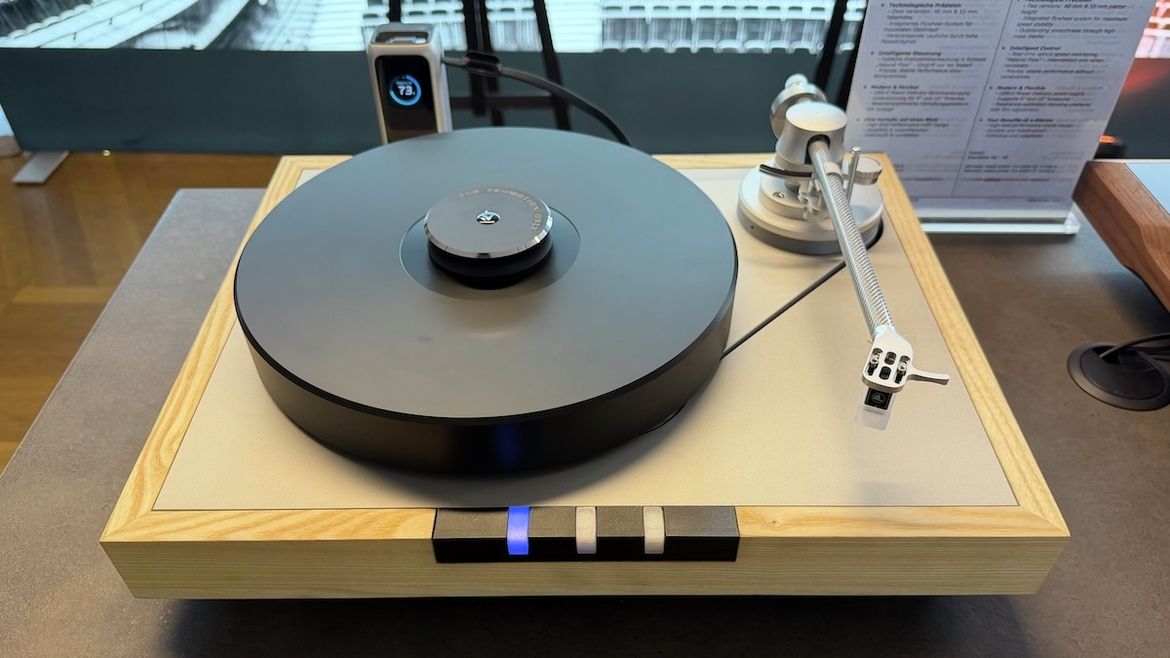 Clearaudio Elevation 55