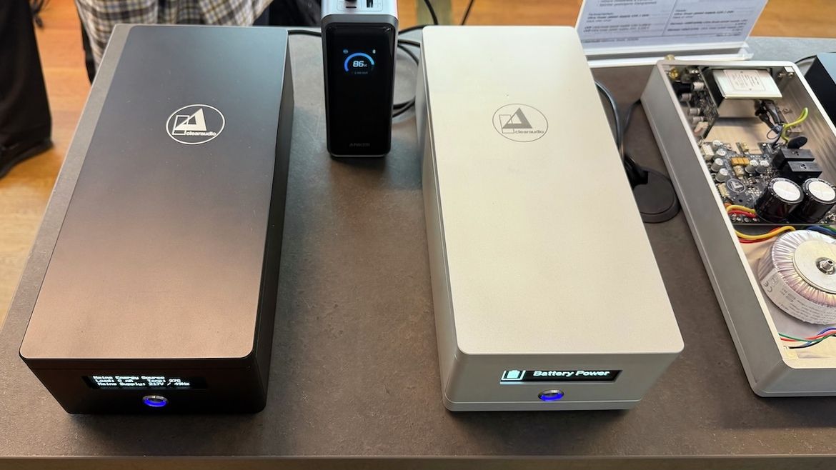 Ultra Linear Power Supply 12V / 24V