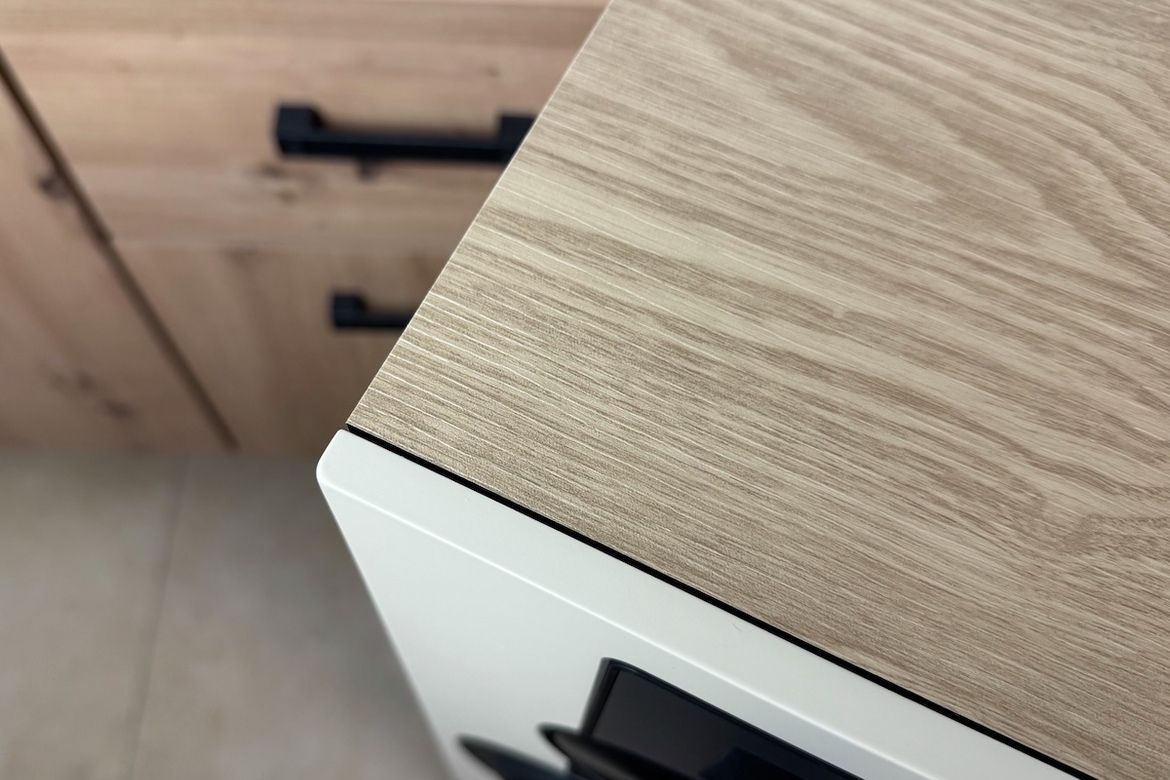 DALI SONIK 9 Standlautsprecher