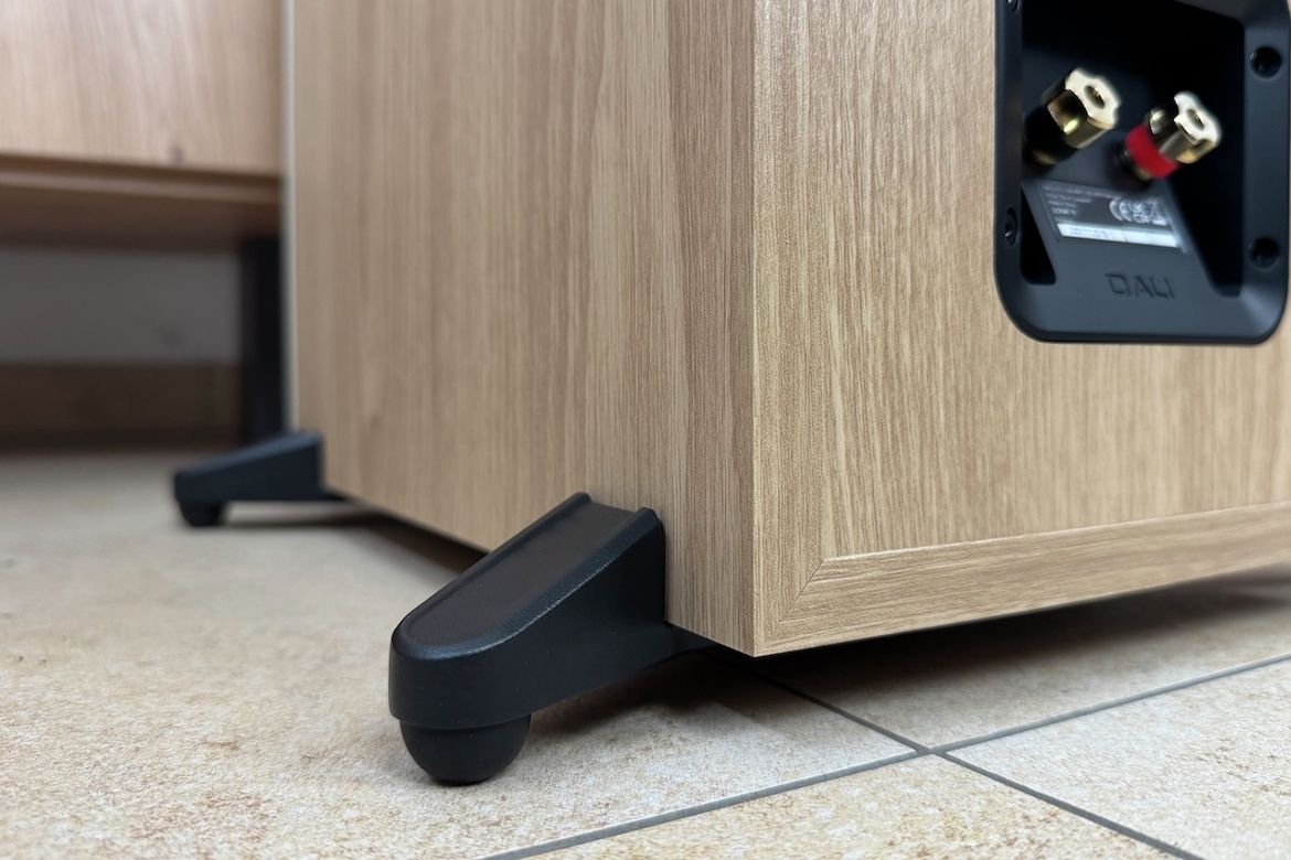 DALI SONIK 9 Standlautsprecher