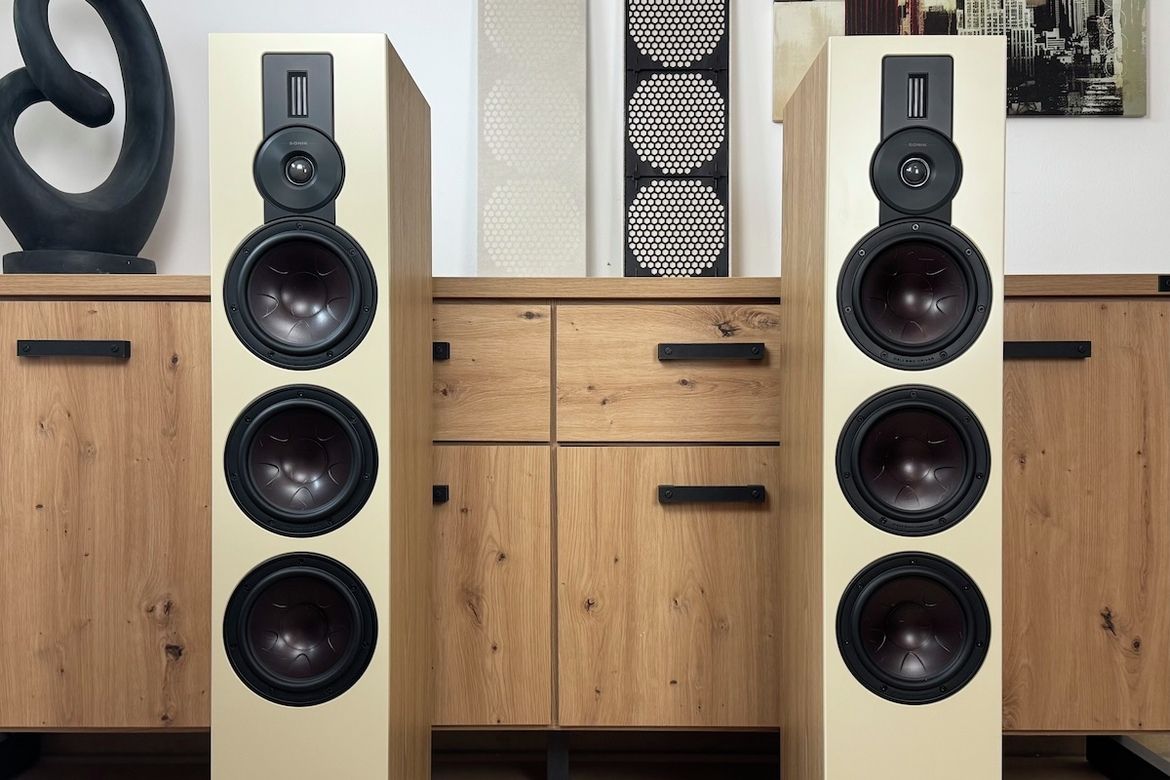 DALI SONIK 9 Standlautsprecher