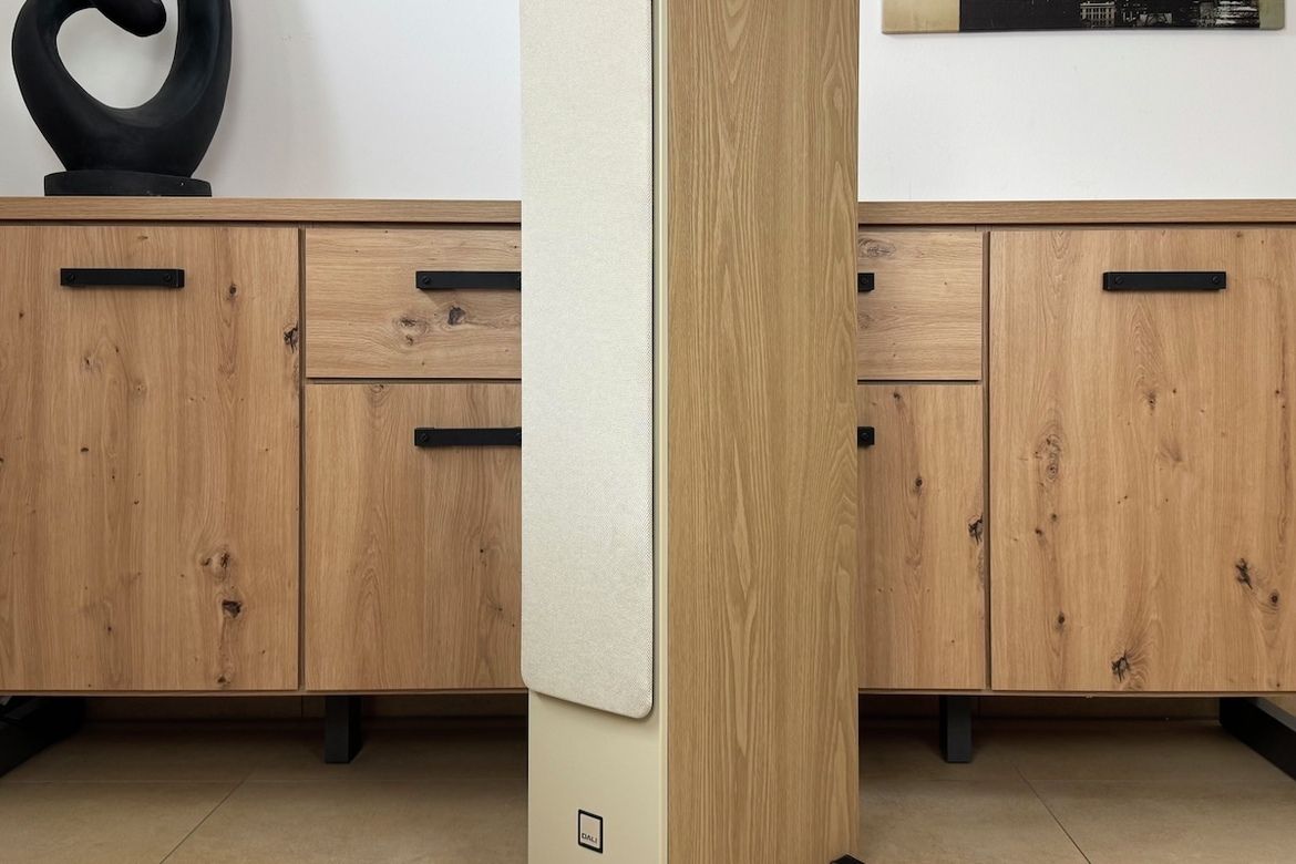 DALI SONIK 9 Standlautsprecher