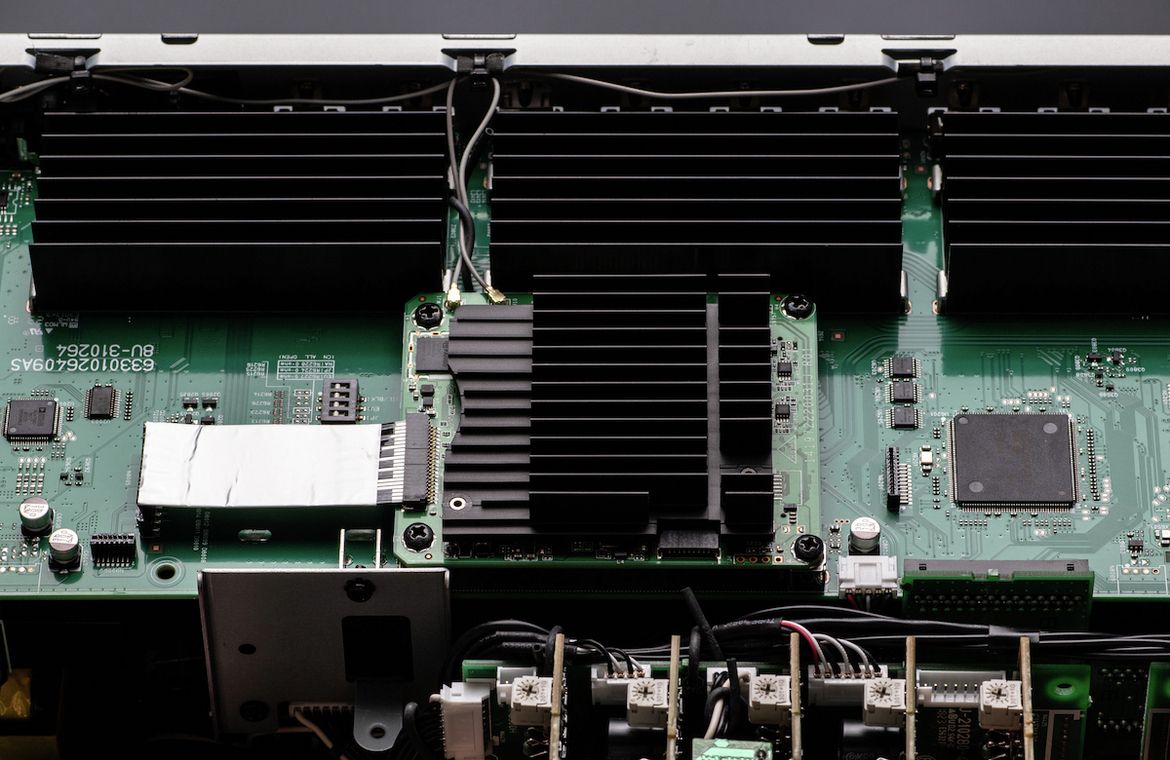 denon_avc-x6800h_rear5