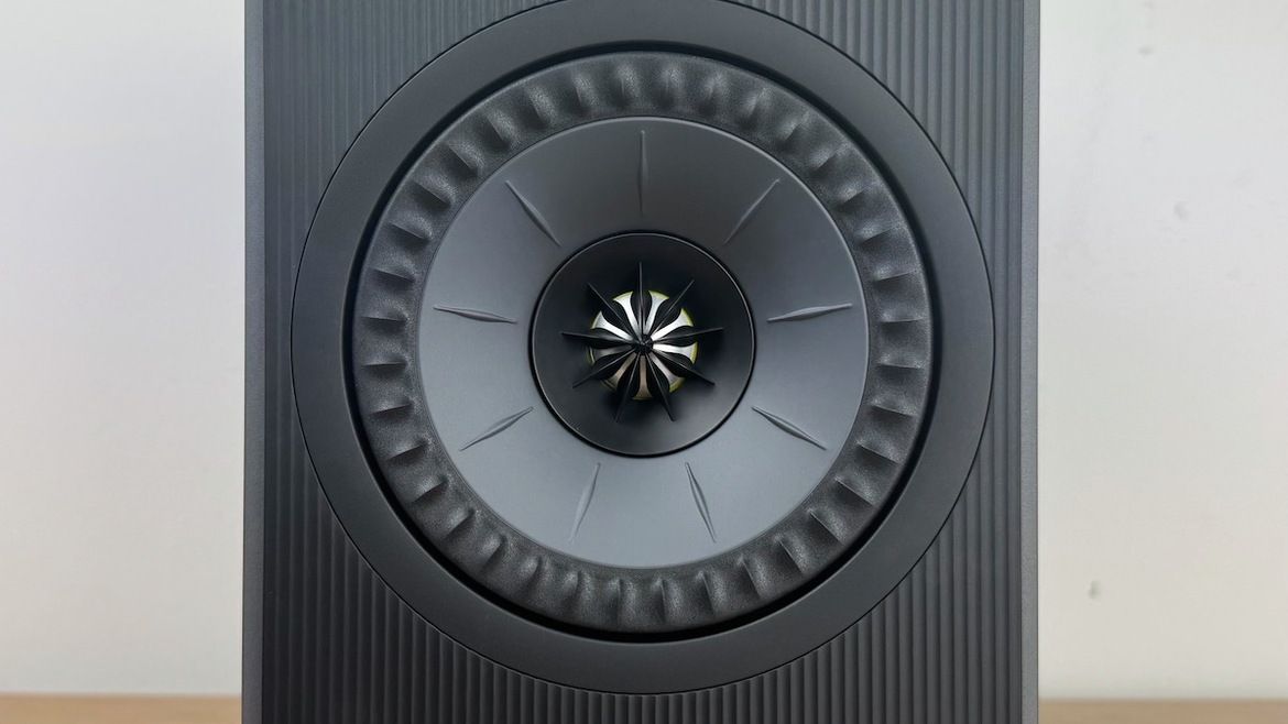 Uni-Q-Treiber der KEF Coda W im Detail