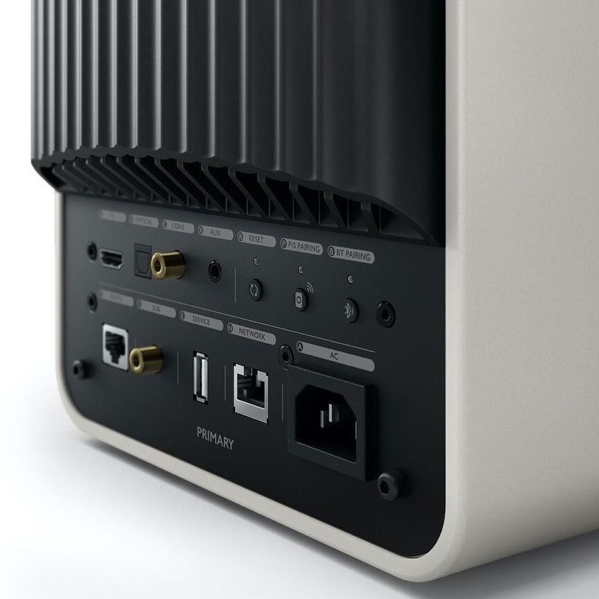 Rückseite der LS50 Wireless II in Mineral White