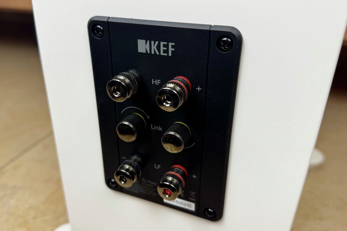 kef-r5-meta-test-21