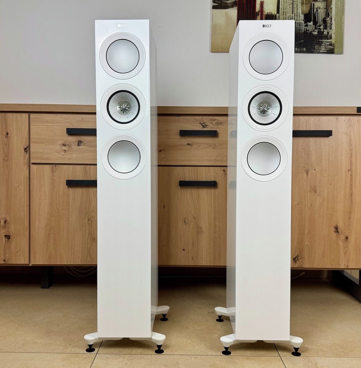 kef-r5-meta-test-28