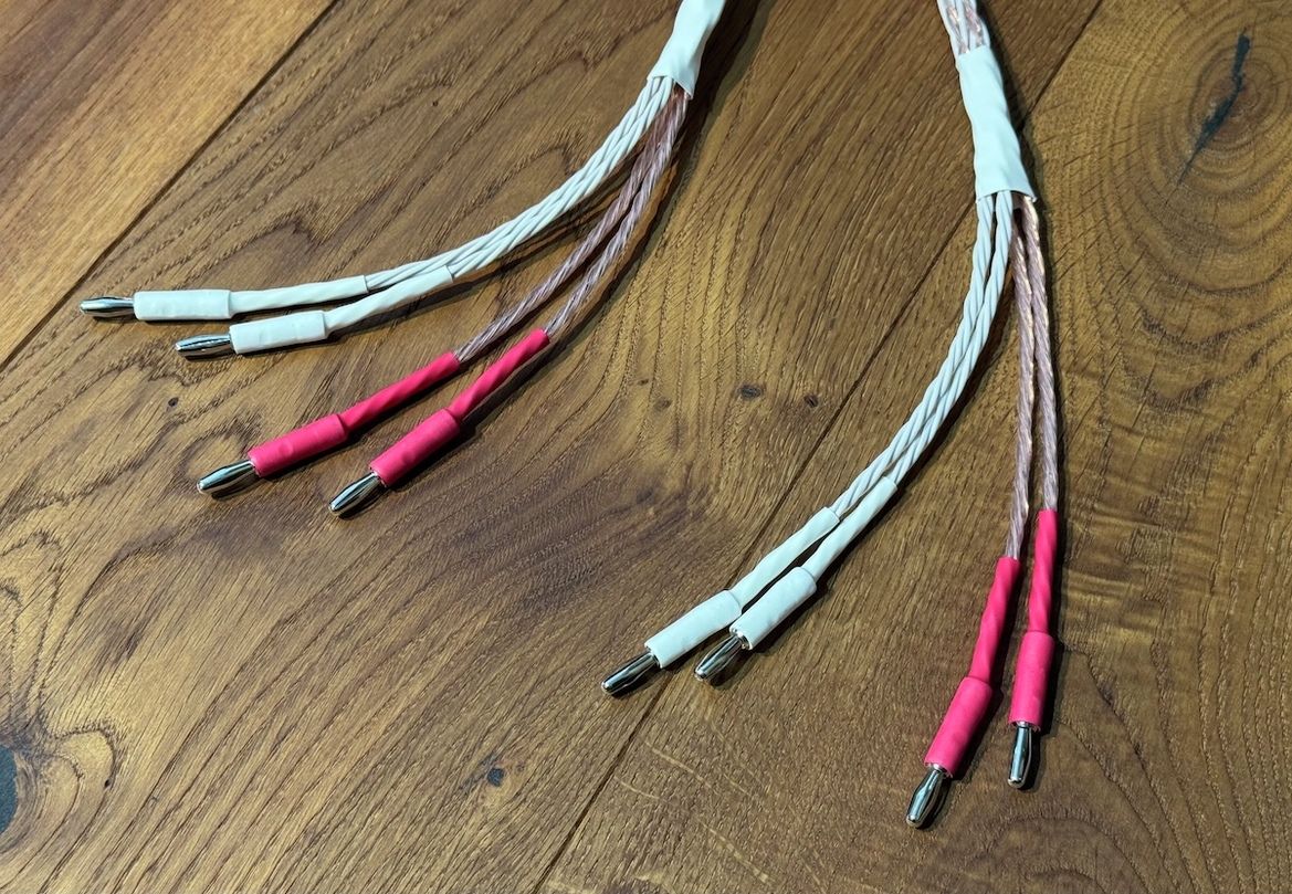 Kimber Kable 8TC mit Bananen-Stecker