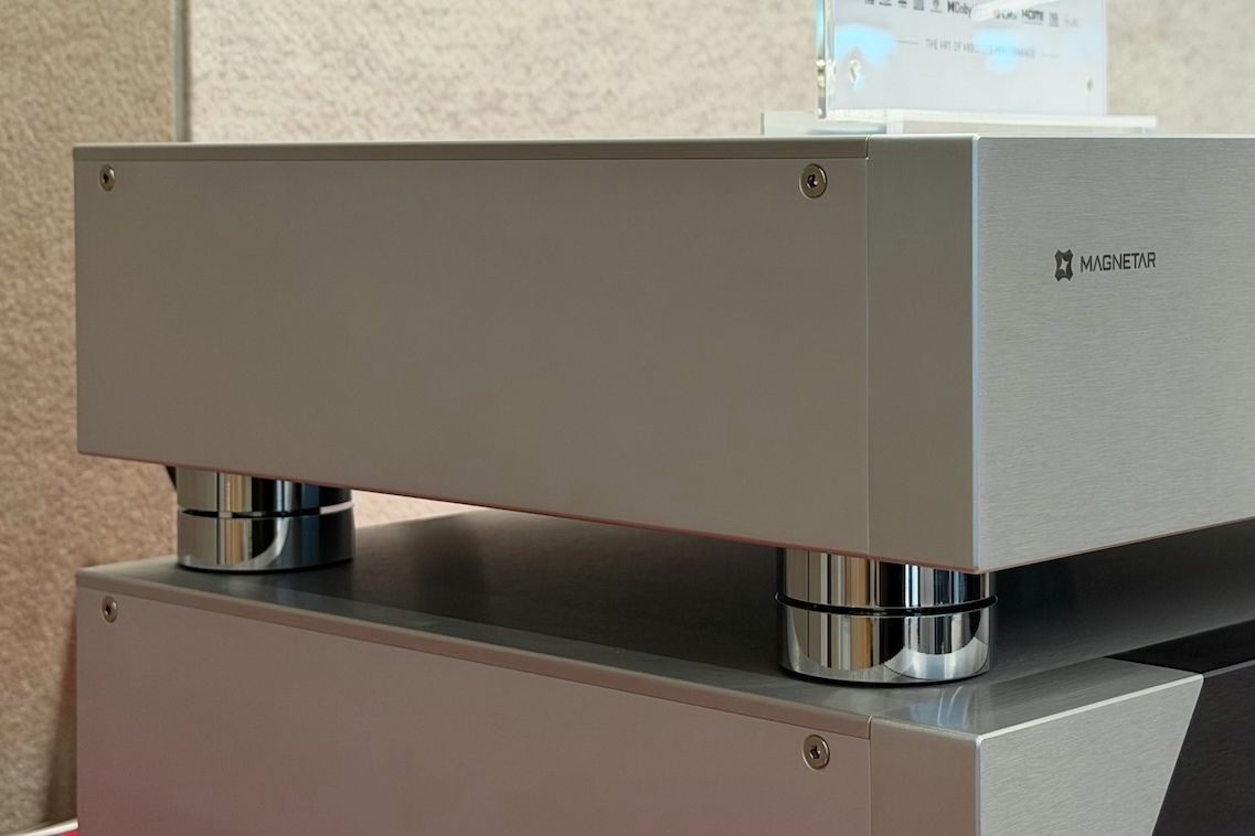 Magnetar ULTIMA Universal Player