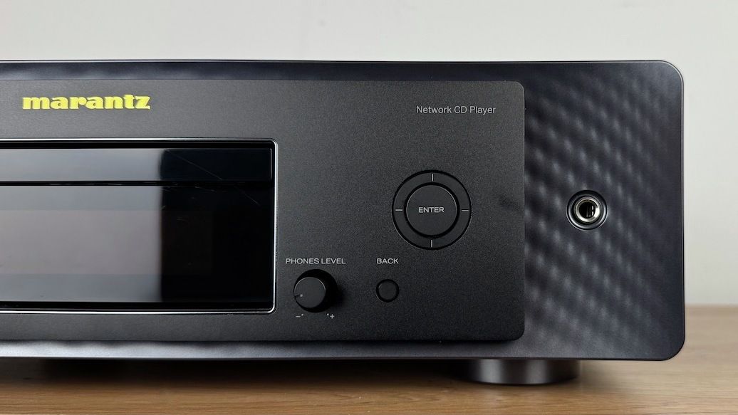 Bedienelemente rechts des Marantz CD50n