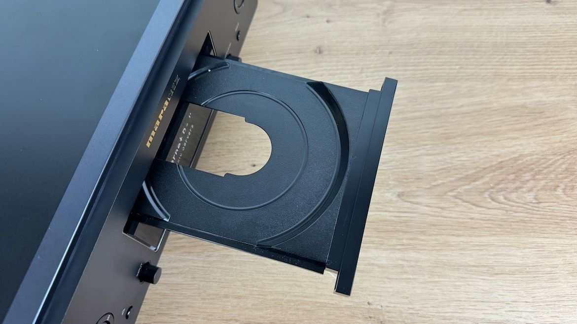 Disc-Lade des Marantz CD50n