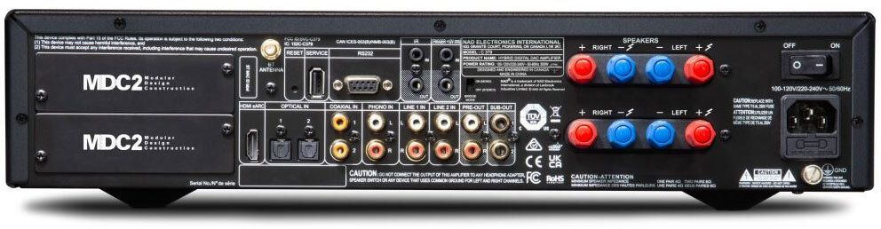 Anschluss-Panel des Stereo-Vollverstärkers NAD C 379