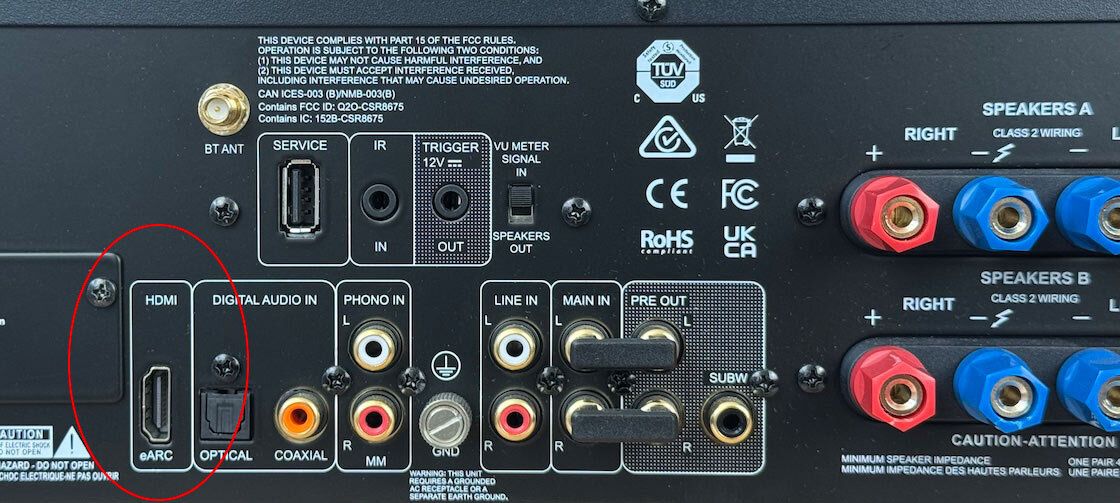 HDMI-Anschluss am NAD C3050