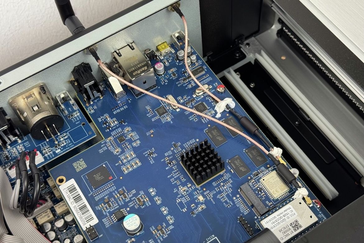 NAD M33 V2 Stereo-Streamingverstärker