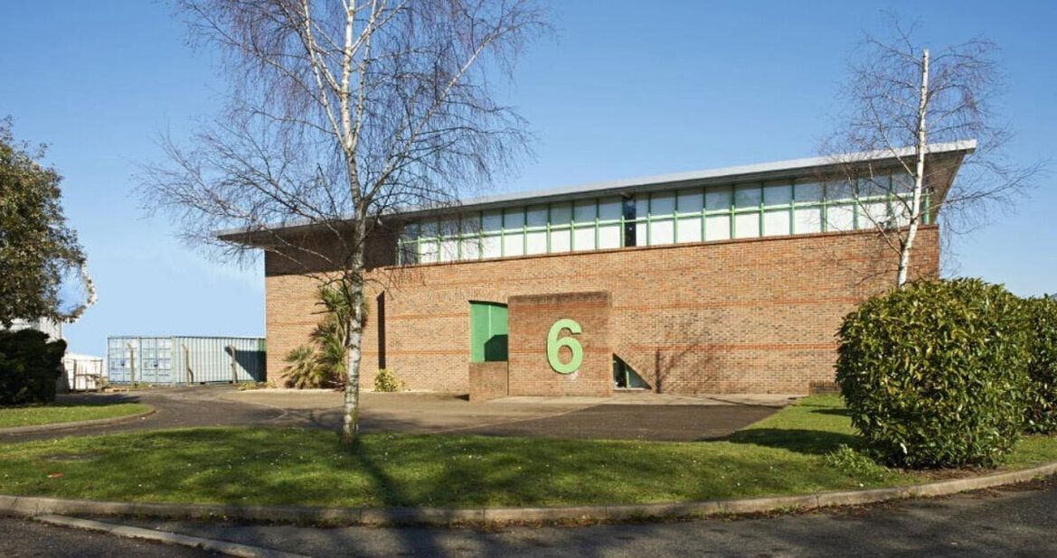 Rega Fabrik-Gebäude