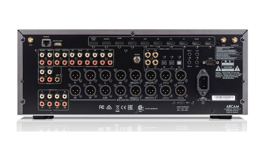 Arcam AV41 - Rückansicht
