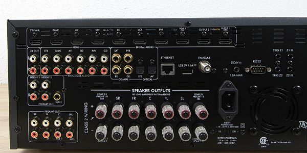 Arcam AVR550
