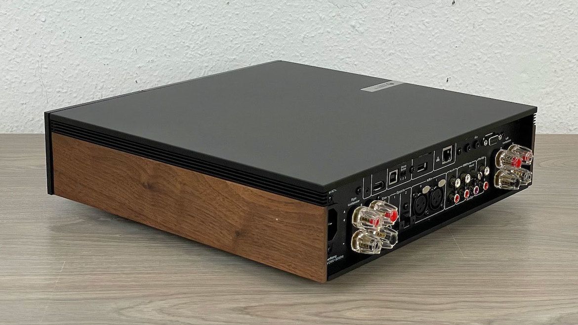 Cambridge Audio EVO 150 - Rückansicht