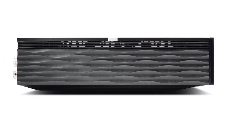 Seitenteil des Cambridge Audio Evo in Richlite