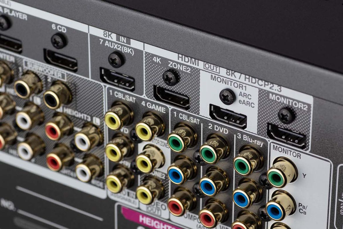 Denon AVC-A110 - HDMI-Bestückung auf der Rückseite