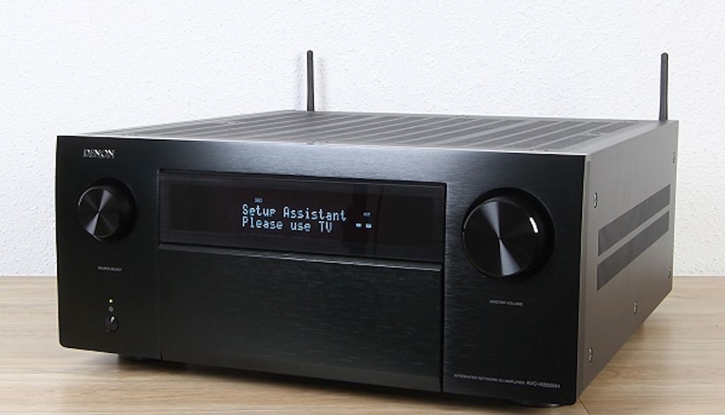 Denon AVR-X8500H mit sieben Endstufen