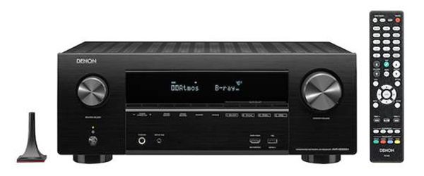 Denon AVR-X2600H mit Fernbedienung und Mikrofon