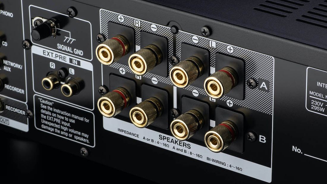 Denon PMA-1700NE - Lautsprecheranschlüsse