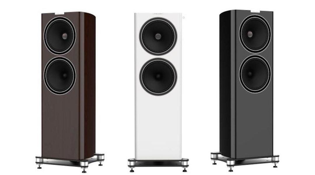 FYNE Audio F700er Lautsprecher-Serie in walnuss, weiß oder schwarz, jeweils hochglanz