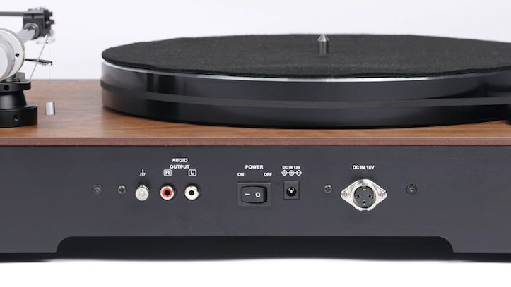 Elac Miracord 80 - Rückansicht