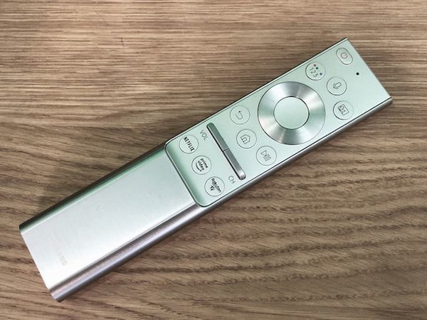 Smart-TV Fernbedienung mit Mikrofon