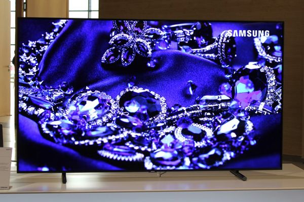 Samsung Q9F QLED-TV