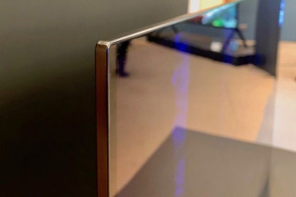 Die OLED-Modelle sind extrem dünn