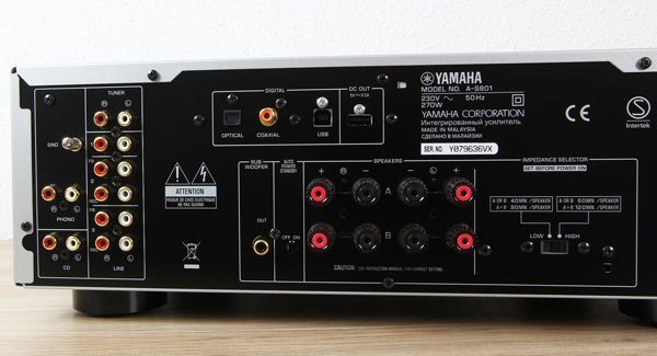 Anschlüsse am Stereo-Verstärker
