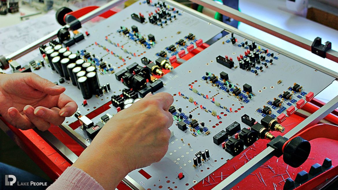 Violectric - Handarbeit Made in Germany