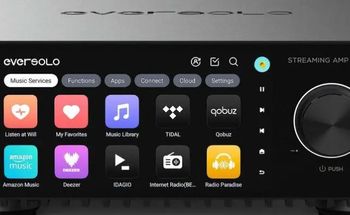 Front-Disdplay des Streamers Eversolo Play