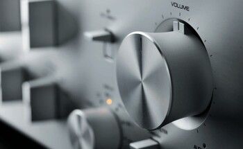 Front eines YAMAHA Verstärkers