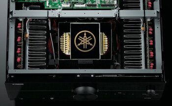 Teaserbild: Ein Blick ins Innere eines Yamaha AV-Receivers der Aventage-Serie