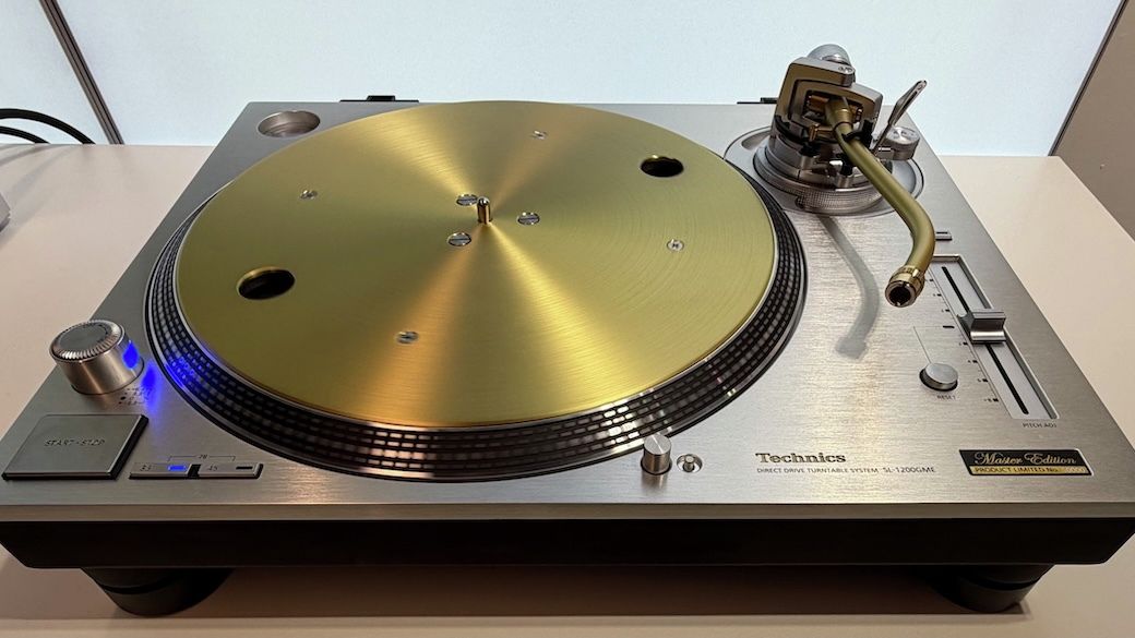 Technics SL-1200GME / SL-1210GME