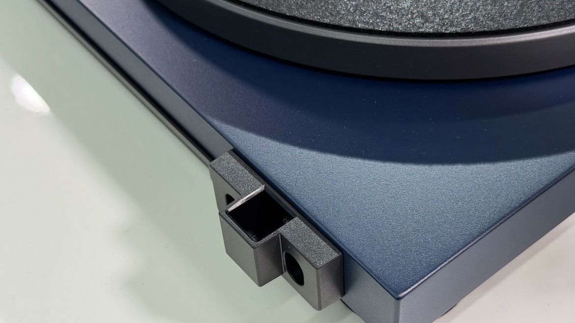 Technics SL-40CBT in Blau