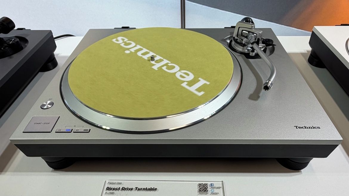 Technics SL-1500C