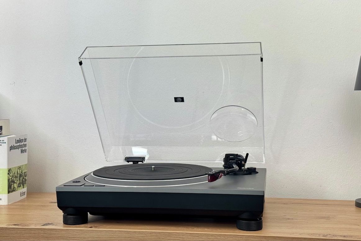 Technics SL-1500CS Plattenspieler