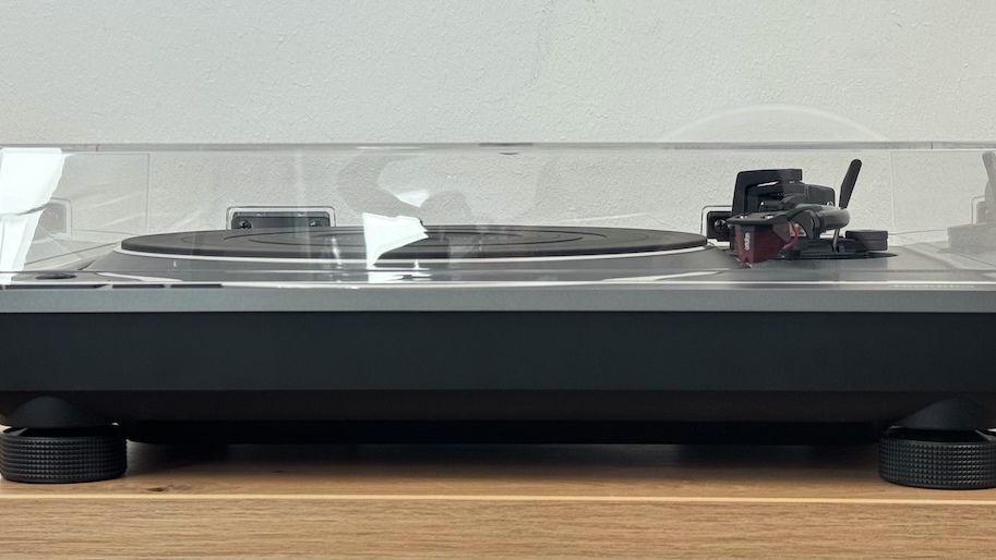 Technics SL-1500CS Plattenspieler