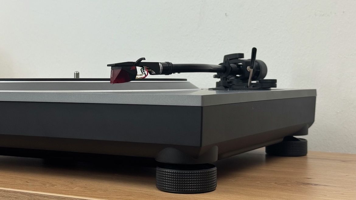 Technics SL-1500CS Plattenspieler
