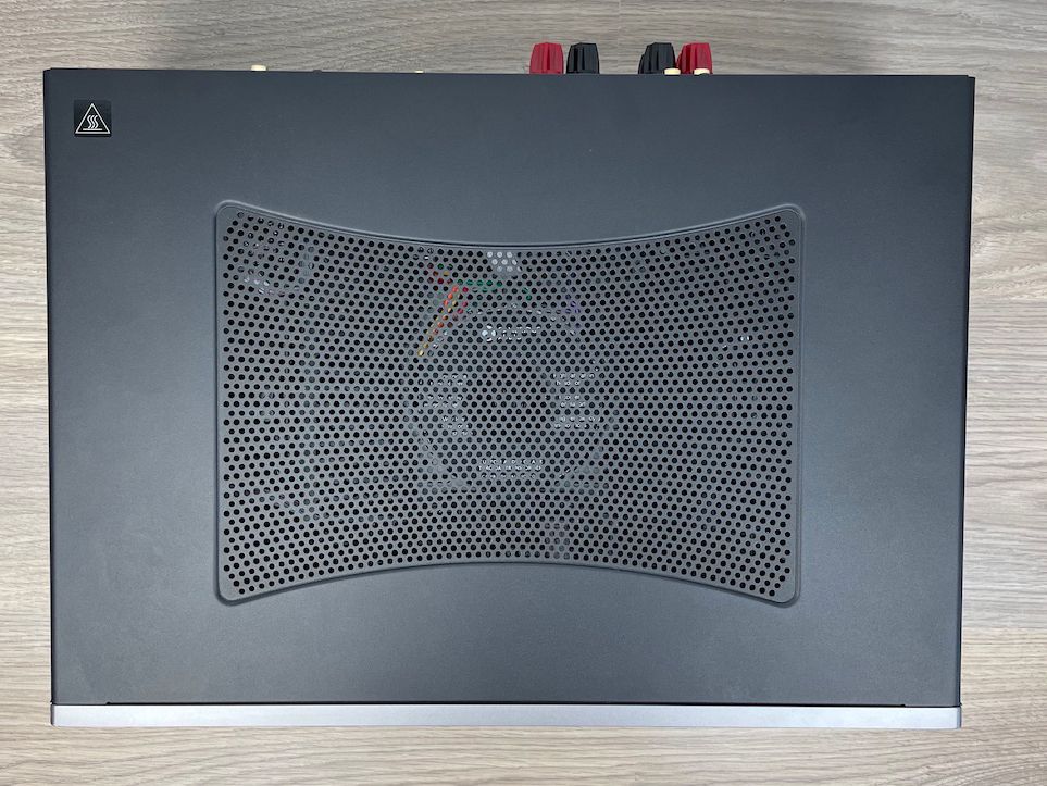 Cambridge Audio CXA61 - Draufsicht