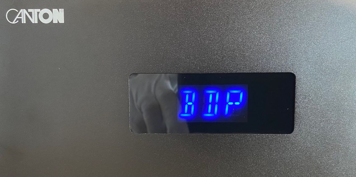 Canton Smart Amp 5.1 - Display