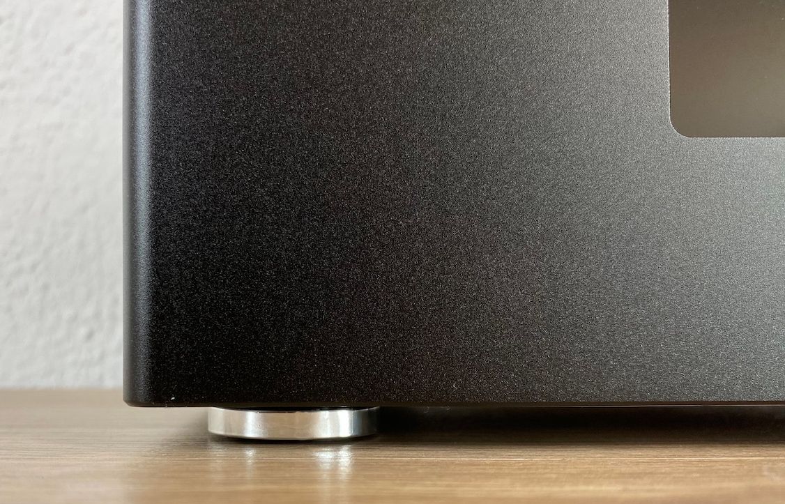 Der Canton Smart Amp 5.1 besticht durch edle Verarbeitung