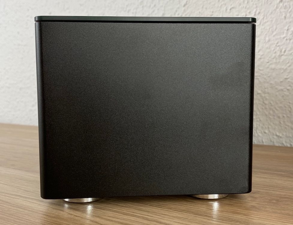 Canton Smart Amp 5.1 seitlich